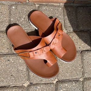 Brown leather sandal